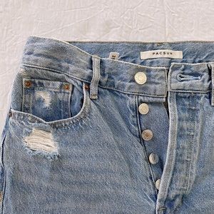 Light wash distressed jeans